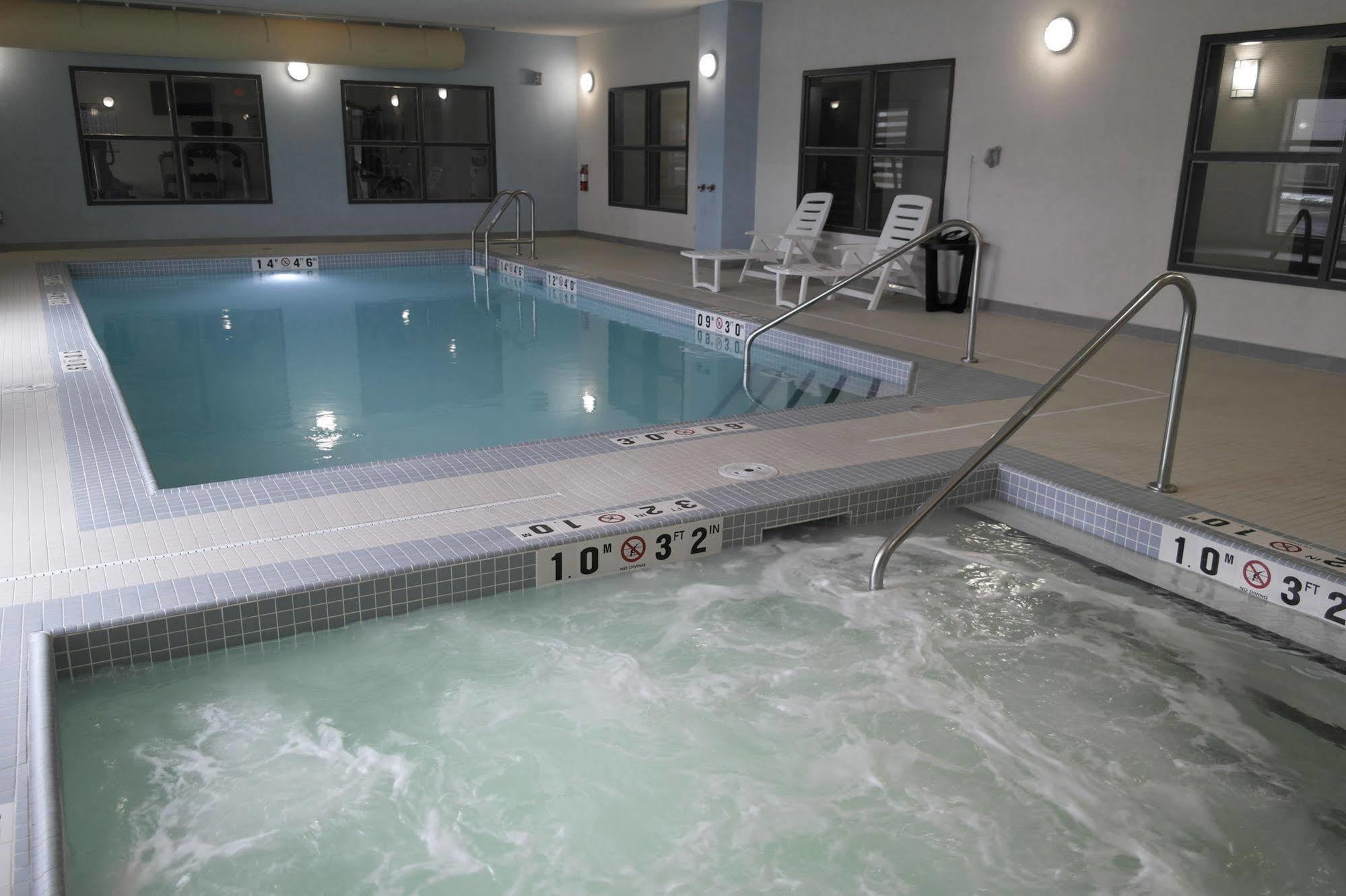 Stars Inn Leduc Dış mekan fotoğraf